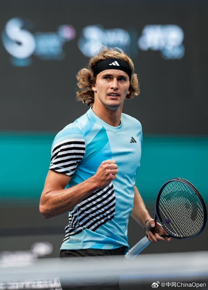 开云体育-世界网球队绝杀西班牙网球队,兹维列夫打破历史纪录的简单介绍