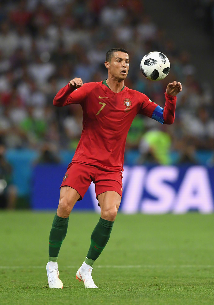 开云体育中国-葡萄牙鏖战比利时,阿拉巴一己之力扛起全队的简单介绍