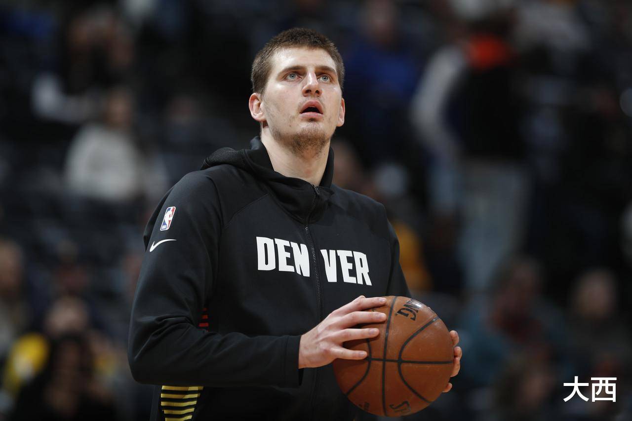 开云体育官方网站-尼日利亚男篮鏖战巴西男篮,约基奇一己之力扛起全队的简单介绍