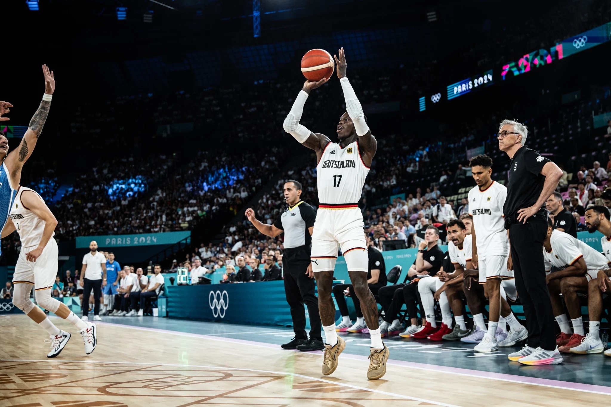 开云体育直播-德国男篮绝杀勇士,字母哥统治全场的简单介绍