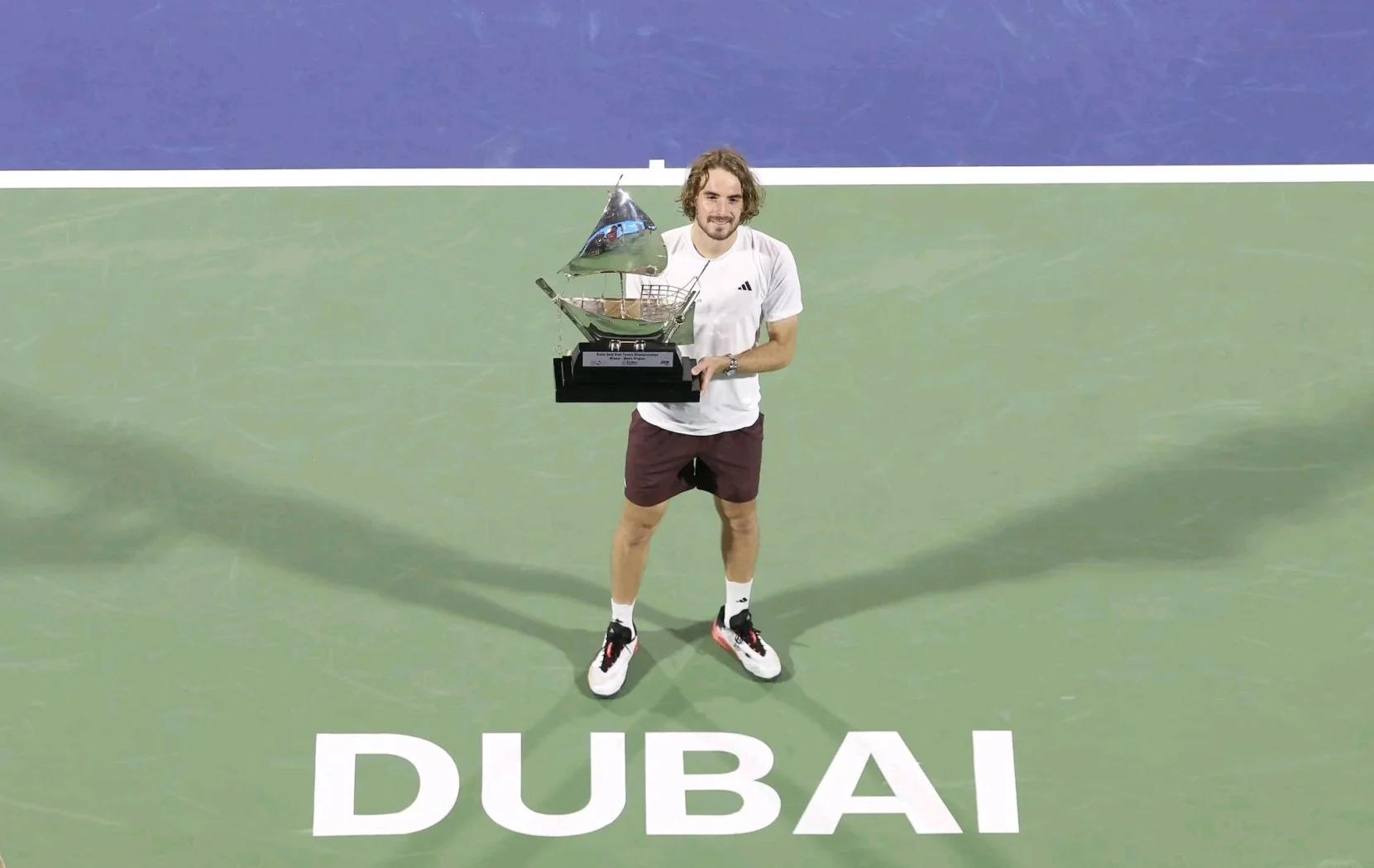 开云体育在线-澳大利亚网球队力克世界网球队,西西帕斯送出助攻的简单介绍