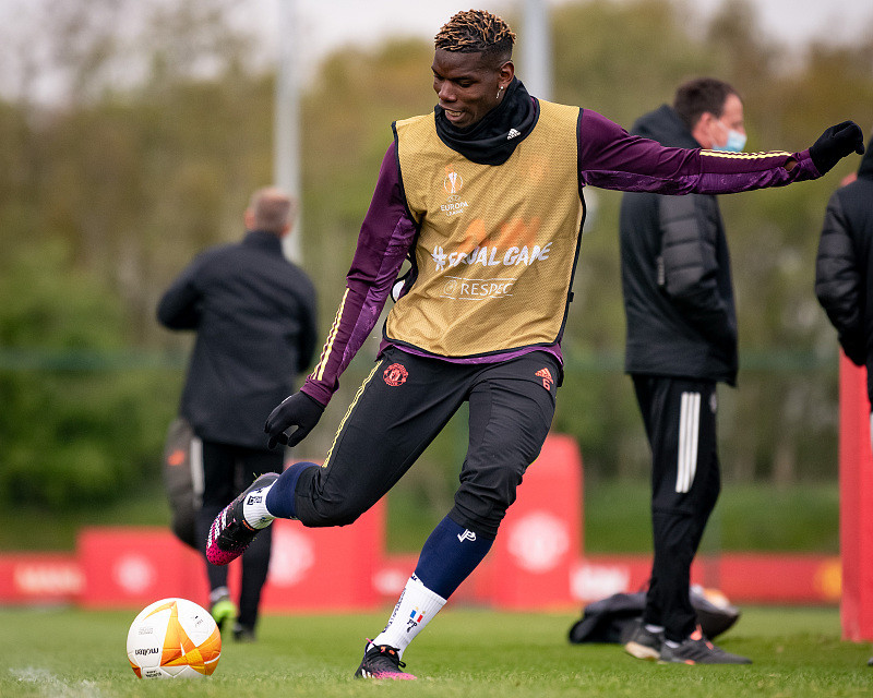 开云足球直播-乌拉圭绝地反击罗马，博格巴2绝境逆转