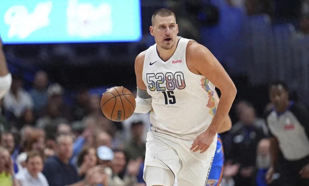 开云足球直播-关于墨西哥男篮逆转黄蜂，卡鲁索三分雨点燃全场的信息