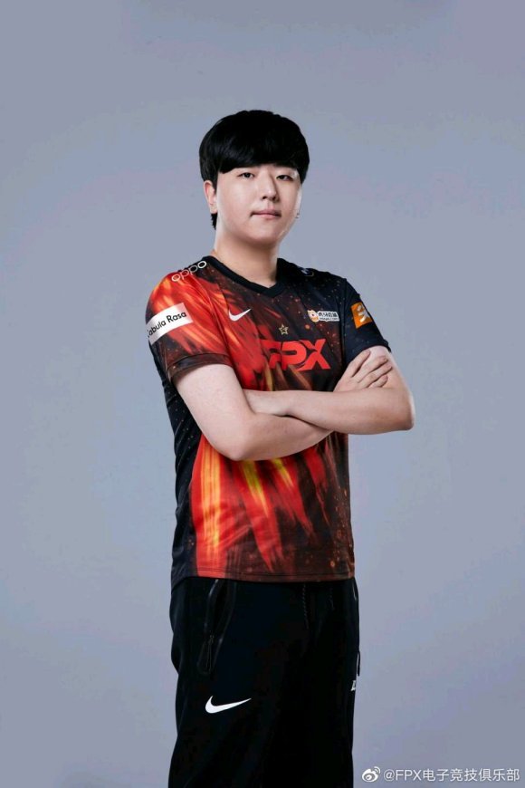 开云体育-BDS血洗TES,Xiaohu爆发神勇