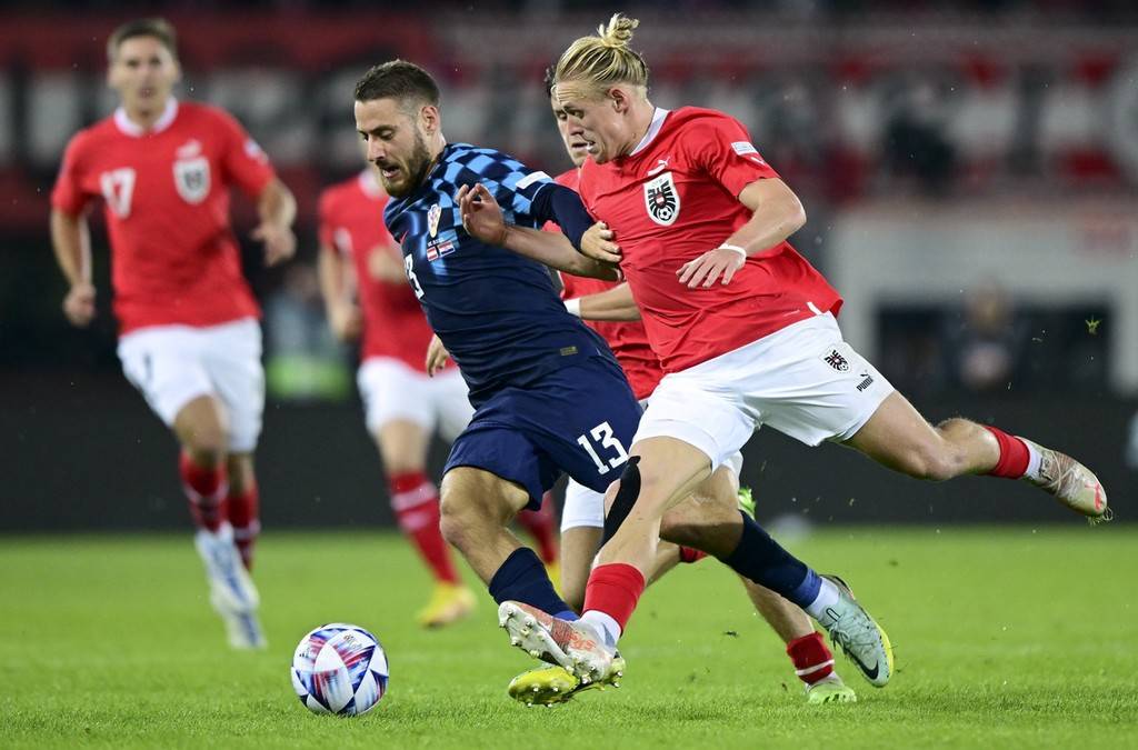 开云体育APP下载-奥地利惊险战平斯洛文尼亚,晋级前景未明的简单介绍