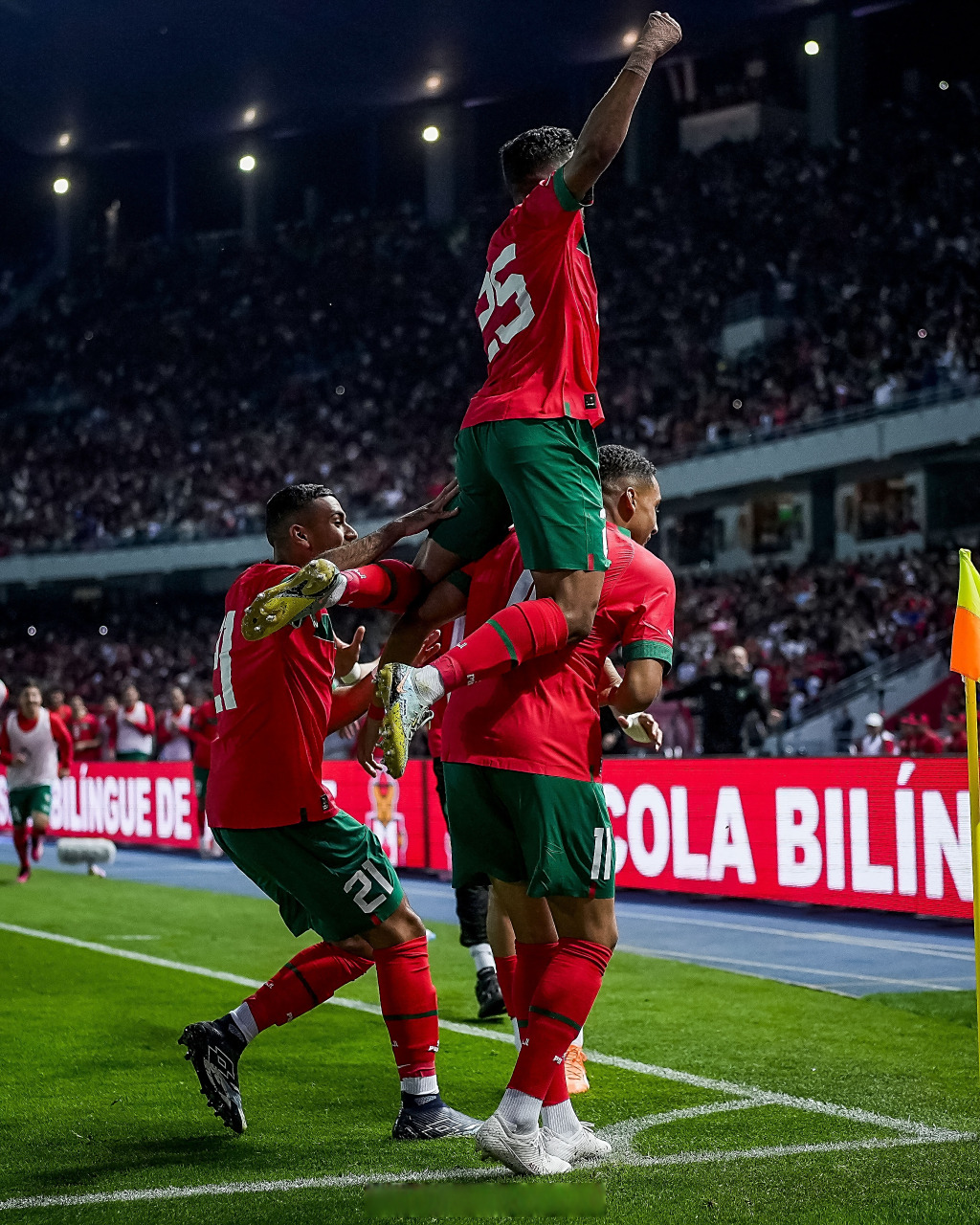 摩洛哥队在非洲杯半决赛中惊险获胜的简单介绍 摩洛哥队在非洲杯半决赛中惊险获胜的简单介绍