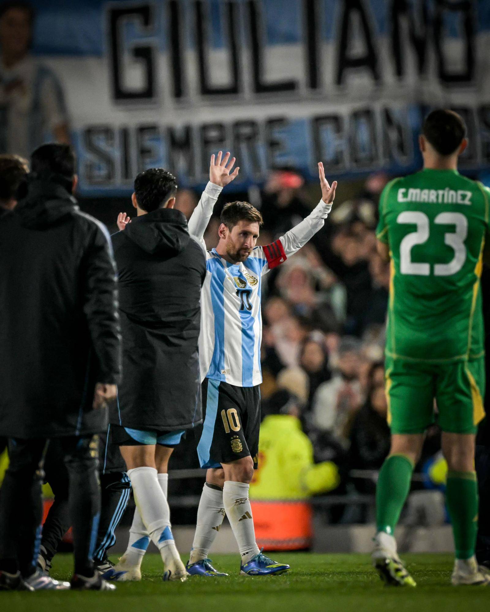 关于梅西连续两场破门,巴萨胜利在望的信息 关于梅西连续两场破门,巴萨胜利在望的信息