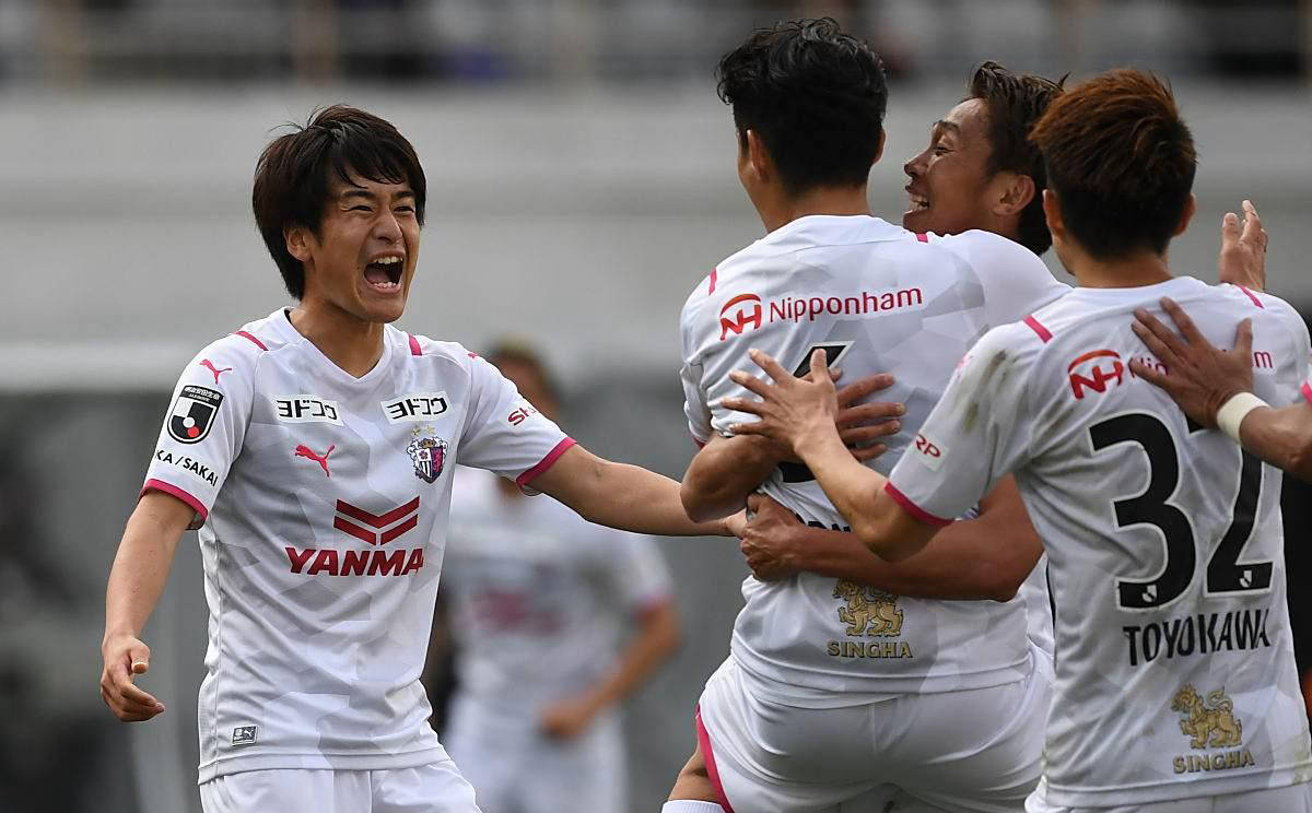 包含柏太阳神队取得惊人连胜,晋级亚冠淘汰赛的词条 包含柏太阳神队取得惊人连胜,晋级亚冠淘汰赛的词条