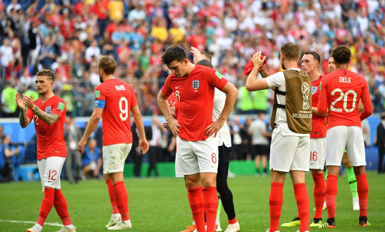 关于英格兰队在比赛后半段扳回比分,赢得关键之战的信息 关于英格兰队在比赛后半段扳回比分,赢得关键之战的信息