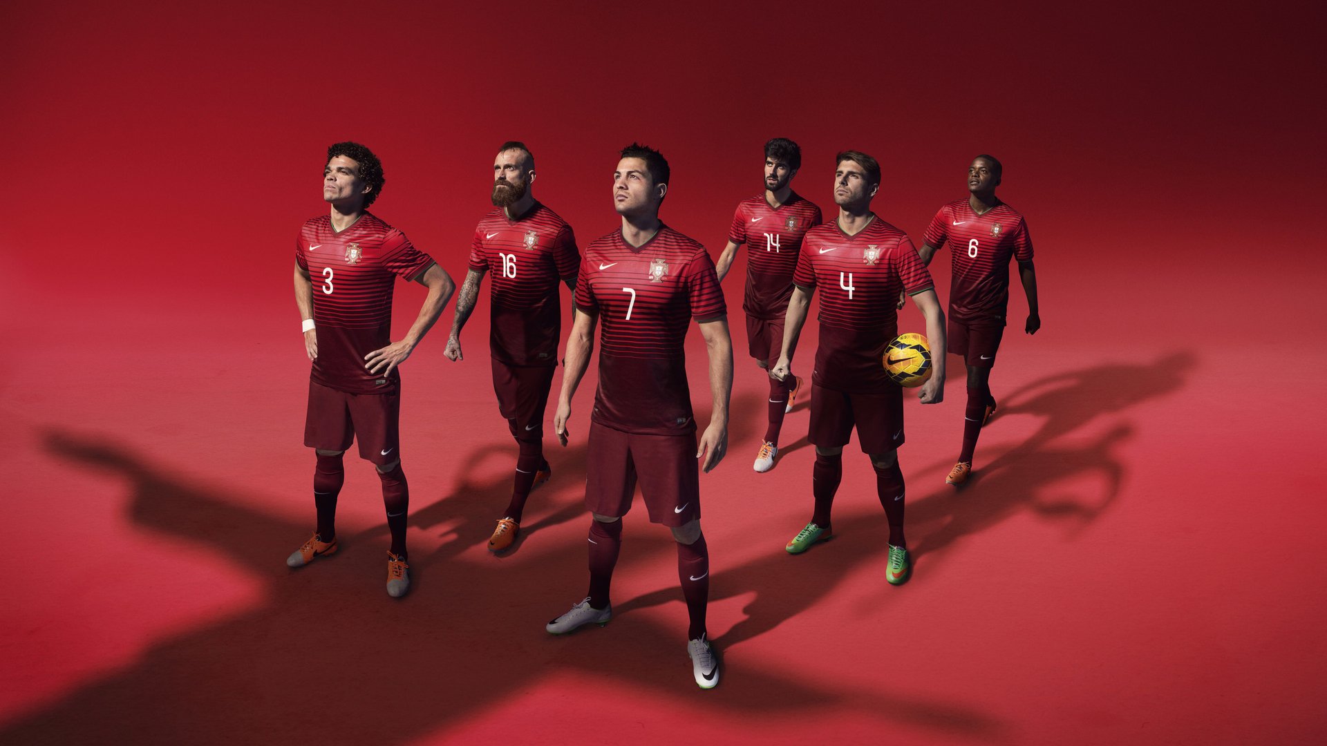 孤星耀世，2026世界杯E组焦点战，英格兰完胜法国，奥斯梅恩以一人之力重写足球史诗